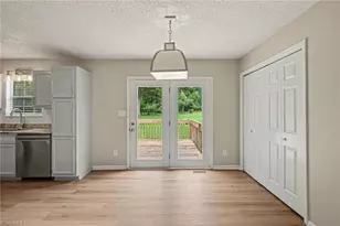 100 Birch Tree Ln, Thomasville, NC 27360 - Photo 5