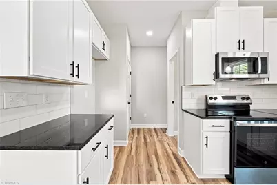 2808 Reynolds Park Road, Winston-Salem, NC 27107 - Photo 15