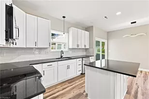 2808 Reynolds Park Rd, Winston-Salem, NC 27107 - Photo 9