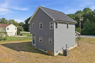 2808 Reynolds Park Rd, Winston-Salem, NC 27107 - Photo 29