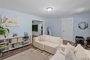 1207 Vernon Pl, High Point, NC 27260 - Photo 7