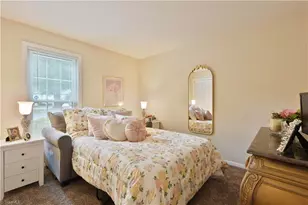 208 Driftwood Ln, Winston-Salem, NC 27104 - Photo 15