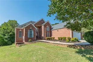 108 Highgate Ln, Lexington, NC 27292 - Photo 1