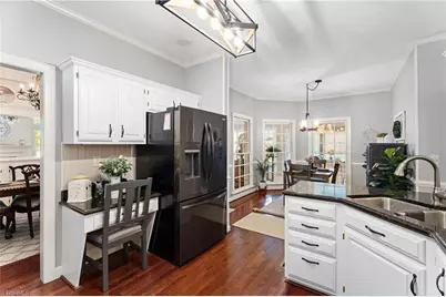 237 Village Green Square, Winston-Salem, NC 27104 - Photo 13