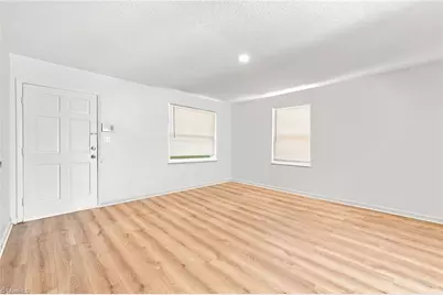 326 Bingham Street, Greensboro, NC 27401 - Photo 5