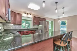 414 Plaza Dr, Wilkesboro, NC 28697 - Photo 7