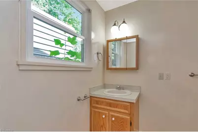 414 Plaza Drive, Wilkesboro, NC 28697 - Photo 27