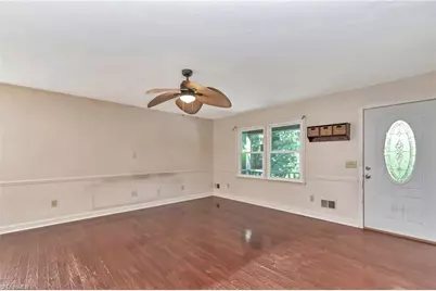 414 Plaza Drive, Wilkesboro, NC 28697 - Photo 3
