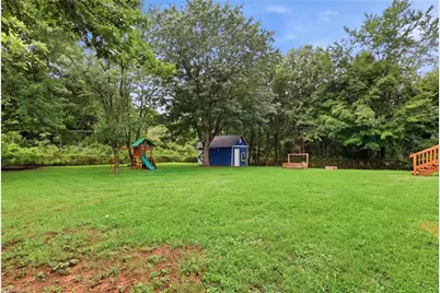 211 Yorktown Road, Kernersville, NC 27284 - Photo 39