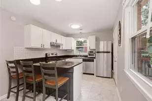 211 Yorktown Rd, Kernersville, NC 27284 - Photo 11