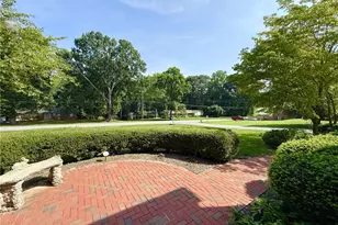 1301 Woodbrook Dr, Kernersville, NC 27284 - Photo 13