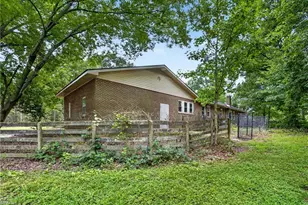 1400 Clyde Underwood Rd, Siler City, NC 27344 - Photo 33