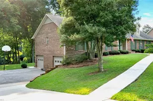 3440 Dixiana Ln, Pfafftown, NC 27040 - Photo 5