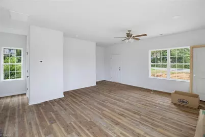515 Holt Street, Lexington, NC 27292 - Photo 5