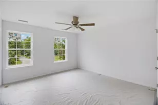 515 Holt St, Lexington, NC 27292 - Photo 11