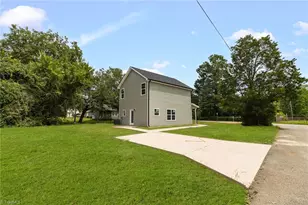 515 Holt St, Lexington, NC 27292 - Photo 19