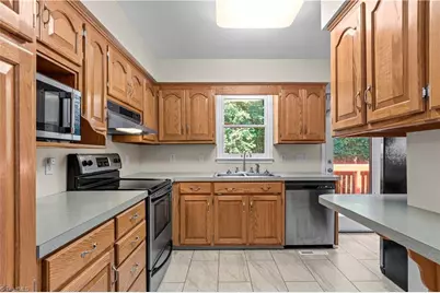 6045 Stone Bluff Drive, Clemmons, NC 27012 - Photo 17