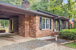 206 Laura Rd, Madison, NC 27025 - Photo 3