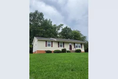3878 Pembrooke Road, Winston-Salem, NC 27106 - Photo 1