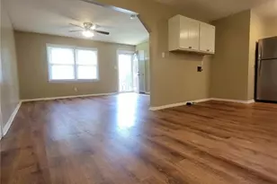 3878 Pembrooke Rd, Winston-Salem, NC 27106 - Photo 7