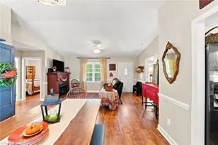 1088 Country Place Rd, Asheboro, NC 27203 - Photo 9