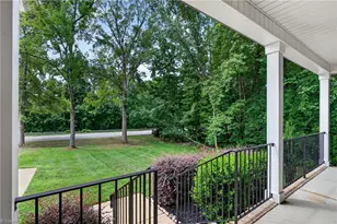 915 Aberdeen Rd, High Point, NC 27265 - Photo 5