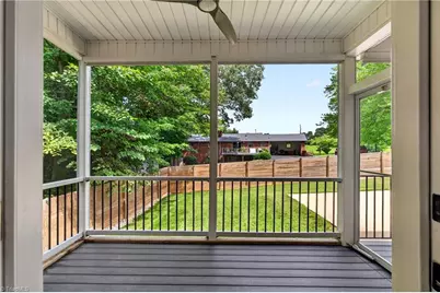 915 Aberdeen Road, High Point, NC 27265 - Photo 33