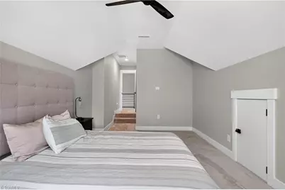 915 Aberdeen Road, High Point, NC 27265 - Photo 31