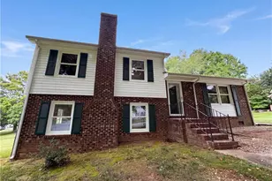 1040 Shenandoah Ct, Winston-Salem, NC 27103 - Photo 1