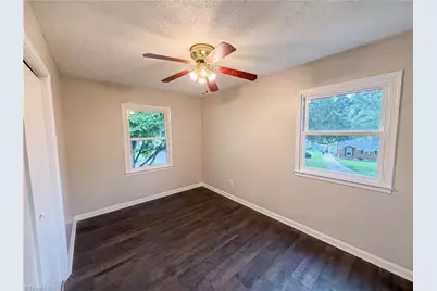 1040 Shenandoah Court, Winston-Salem, NC 27103 - Photo 11
