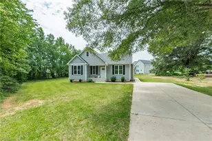 1834 Tall Pines Rd, Lexington, NC 27295 - Photo 3