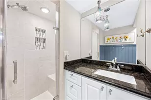 2438 Edgewood Ave, Burlington, NC 27215 - Photo 23