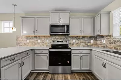 3837 Copperfield Court, High Point, NC 27265 - Photo 15