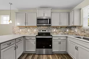 3837 Copperfield Ct, High Point, NC 27265 - Photo 15