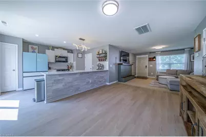 4239 Kendall Farms Way, Winston-Salem, NC 27107 - Photo 3