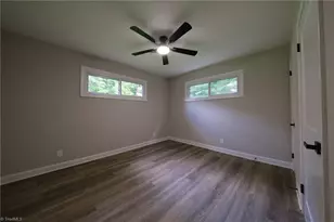 241 Commonwealth Dr, Winston-Salem, NC 27104 - Photo 23
