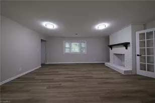 241 Commonwealth Dr, Winston-Salem, NC 27104 - Photo 11