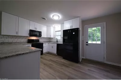 241 Commonwealth Drive, Winston-Salem, NC 27104 - Photo 3