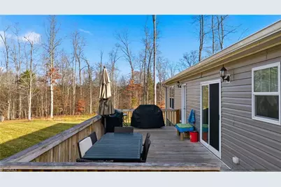 1071 Pine Knoll Drive, Yadkinville, NC 27055 - Photo 5