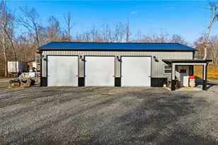 1071 Pineknoll Dr, Yadkinville, NC 27055 - Photo 31
