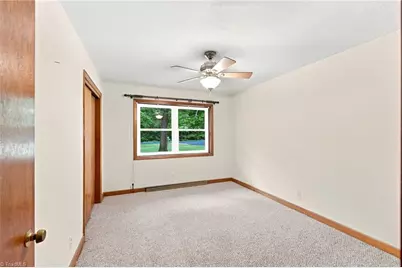 3719 Crosland Road, Winston-Salem, NC 27106 - Photo 21