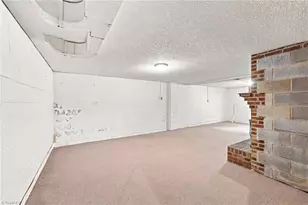 3719 Crosland Rd, Winston-Salem, NC 27106 - Photo 33