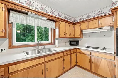 3719 Crosland Road, Winston-Salem, NC 27106 - Photo 7