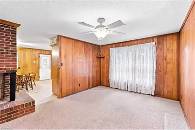 3719 Crosland Road, Winston-Salem, NC 27106 - Photo 9