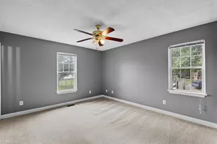 624 Paramount St, High Point, NC 27260 - Photo 11