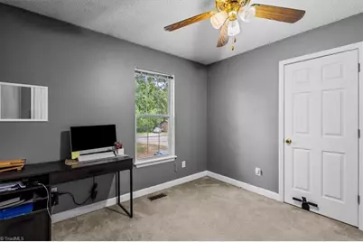 624 Paramount Street, High Point, NC 27260 - Photo 19