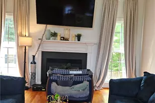 140 Fox Run, Eden, NC 27288 - Photo 5
