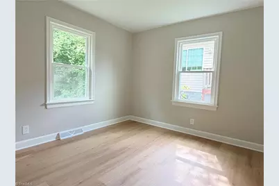 1510 Davis Avenue, High Point, NC 27260 - Photo 9