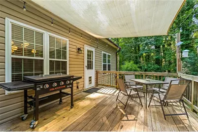 2211 Wanda Drive, Greensboro, NC 27408 - Photo 35