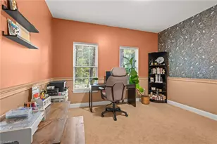 2211 Wanda Dr, Greensboro, NC 27408 - Photo 29